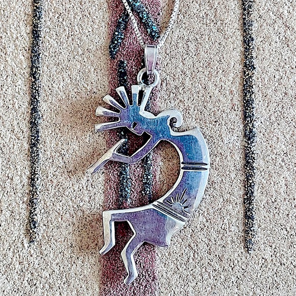 Vintage Kokopelli Native American Sterling Pendant - Picture 12 of 13